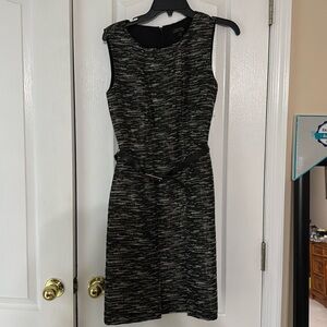 TAHARI BELTED DRESS